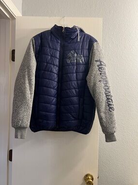 Aeropostale Navy Quilted Puffer Jacket with Gray Sleeves